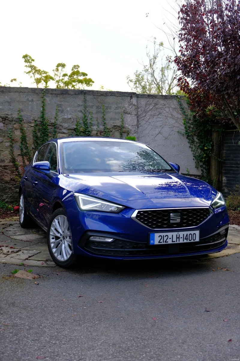 212 Seat Leon 1.4 eHybrid Xcellence Automatic - Image 1