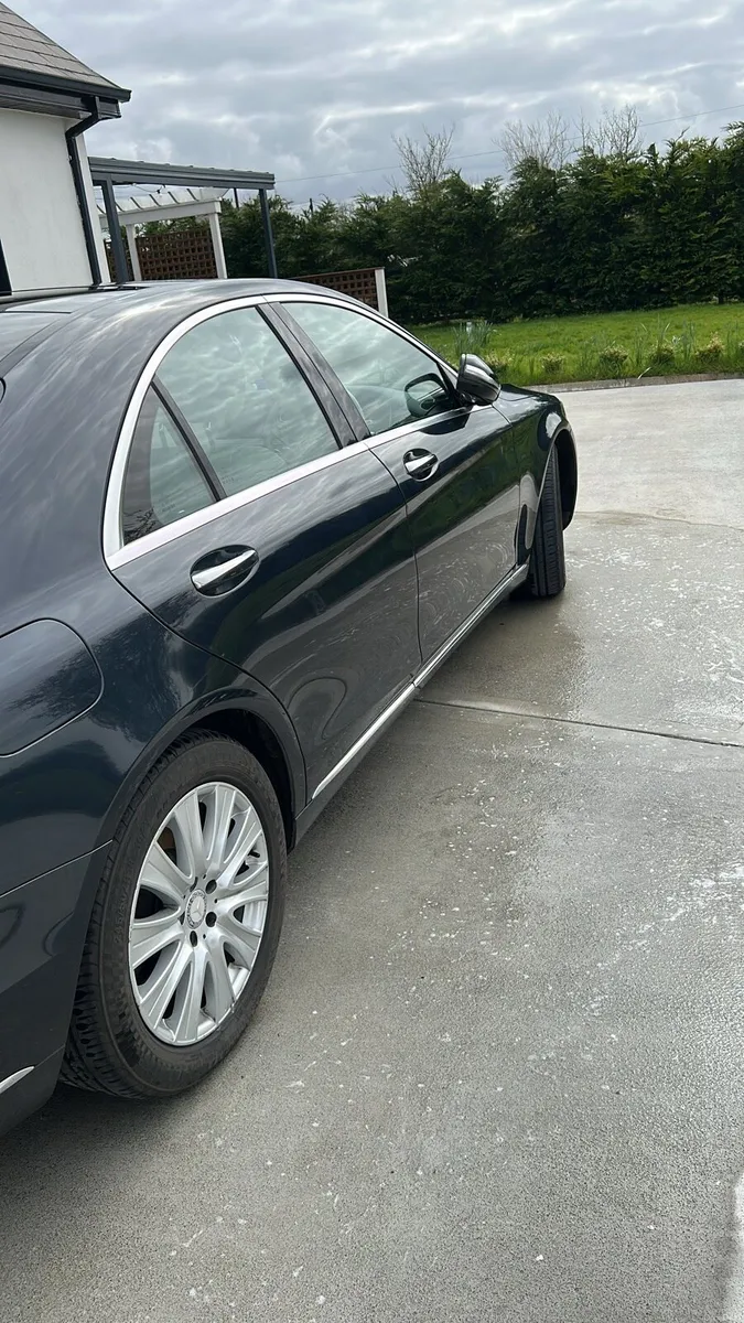 Car - Image 4