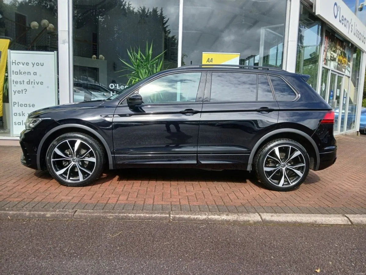 Volkswagen Tiguan 2.0 TDI 150HP R-Line DSG, Black - Image 4