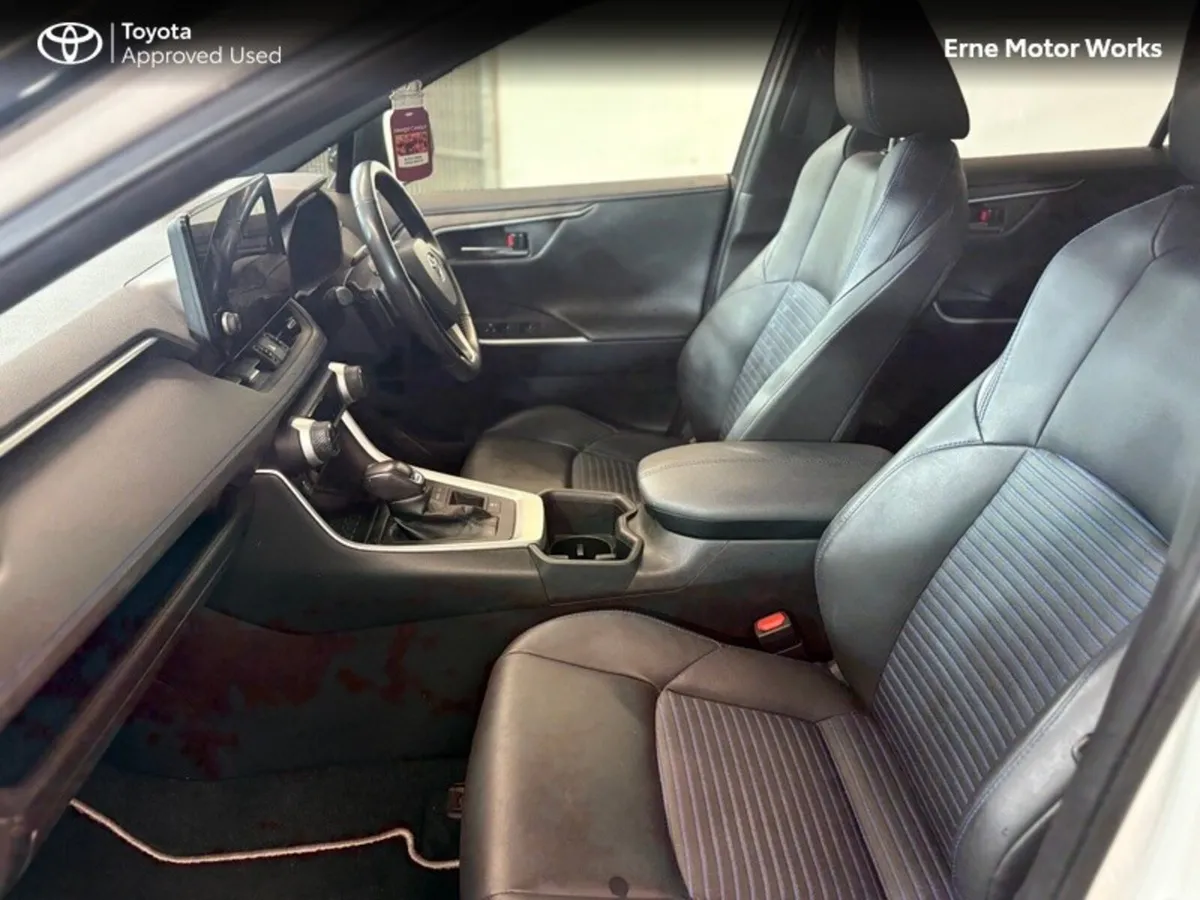 Toyota RAV4 RAV4 HYBRID SPORT REDUCED -1000 - Image 6