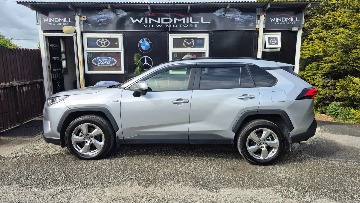 Toyota RAV4 Hybrid Automatic AWD 2019 - Image 4