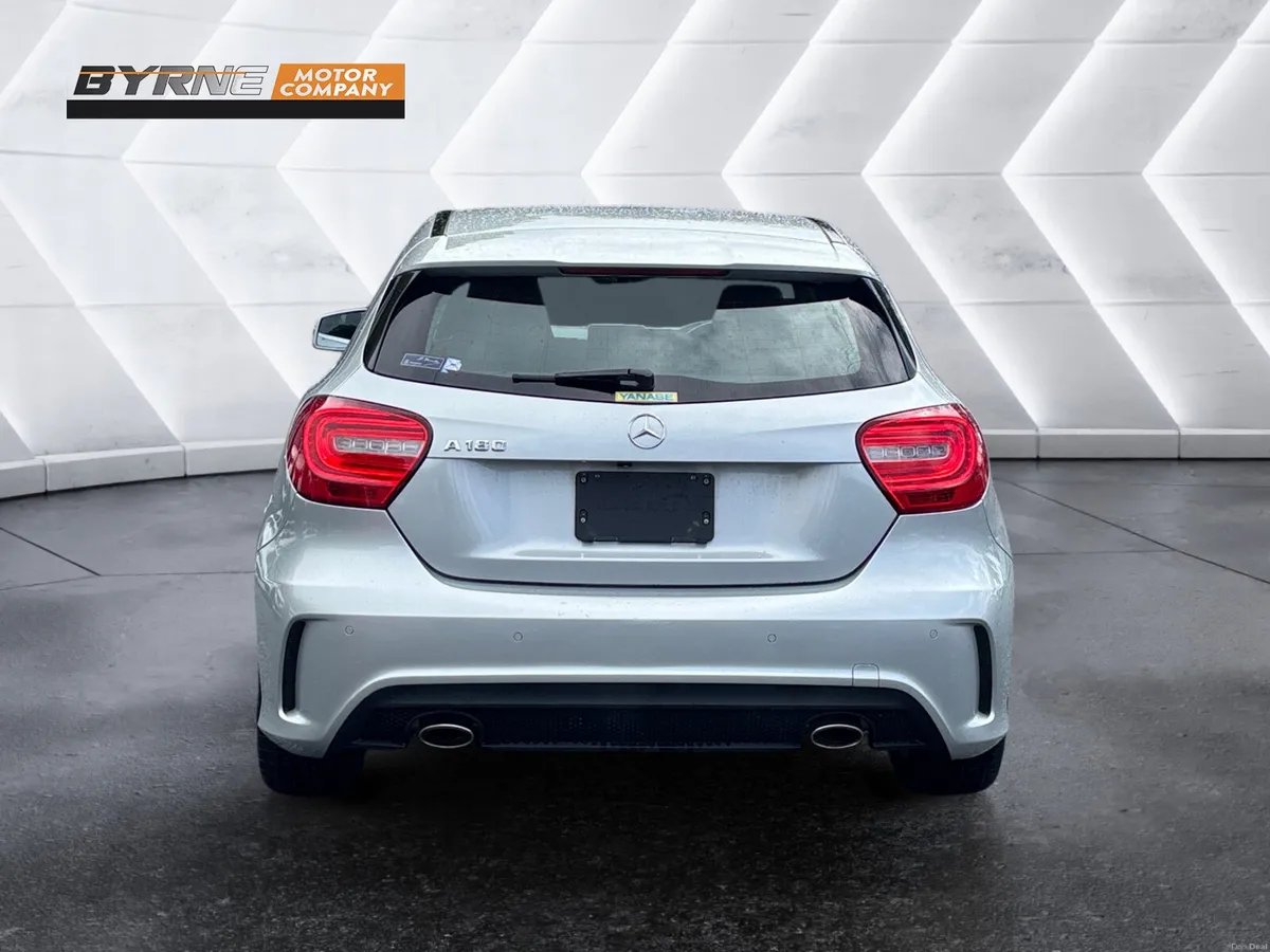 MERCEDES BENZ A180 AMG LINE NIGHT PACK AUTO 2015 - Image 4