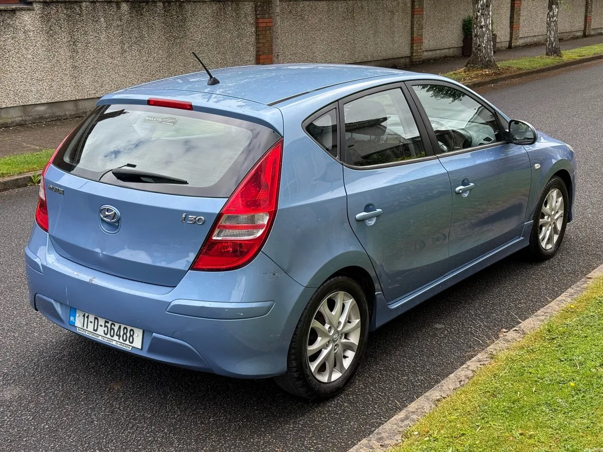 11 Hyundai i30 94k miles NCT 01/27 - Image 4