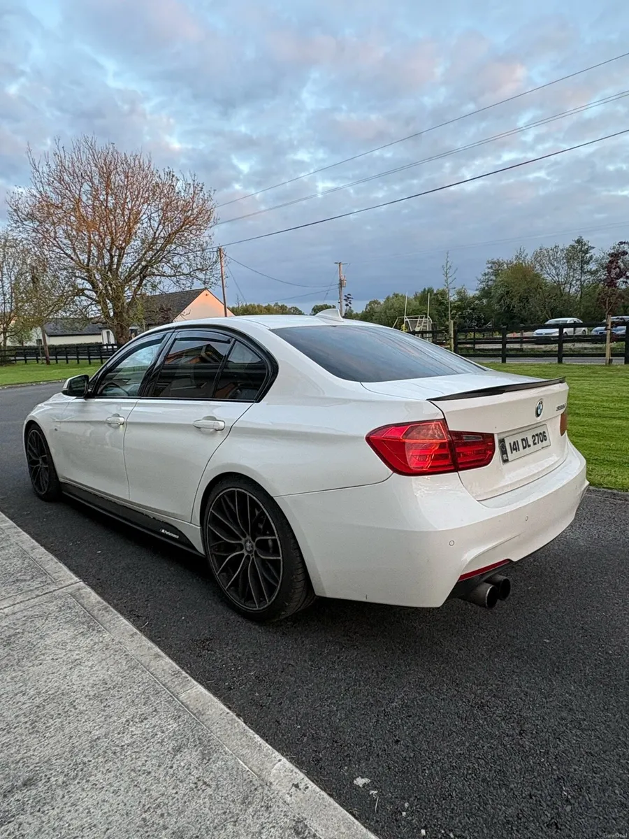 Bmw 330d - Image 2