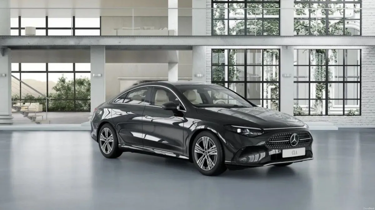 Mercedes-Benz CLA CLA 200  PROGRESIVE LINE - Image 2