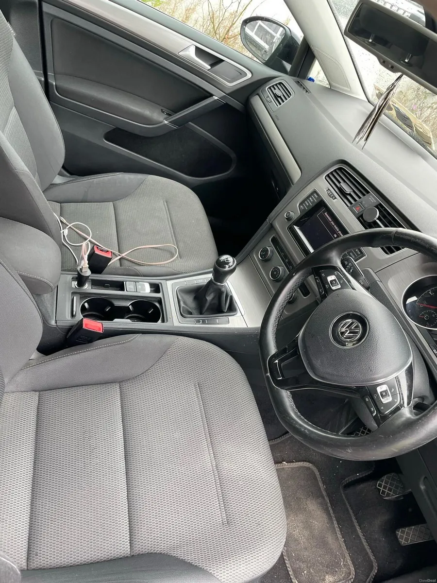 VW Golf - Image 1