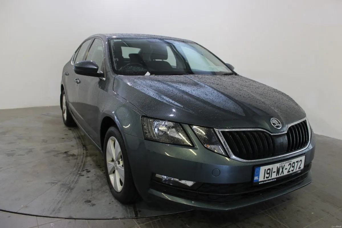 Skoda Octavia ACTIVE 1.6TDI 115HP DSG - Image 1