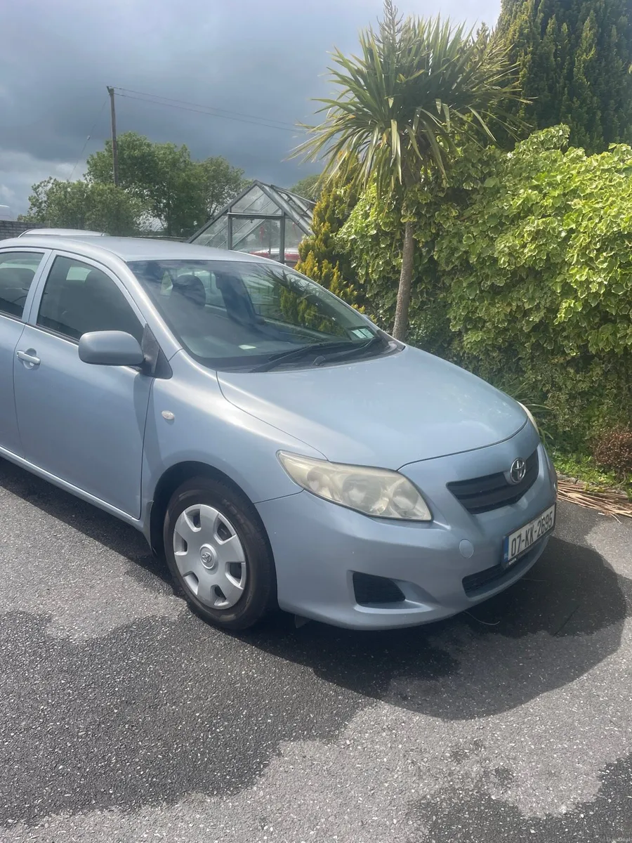 Toyota Corolla - Image 1