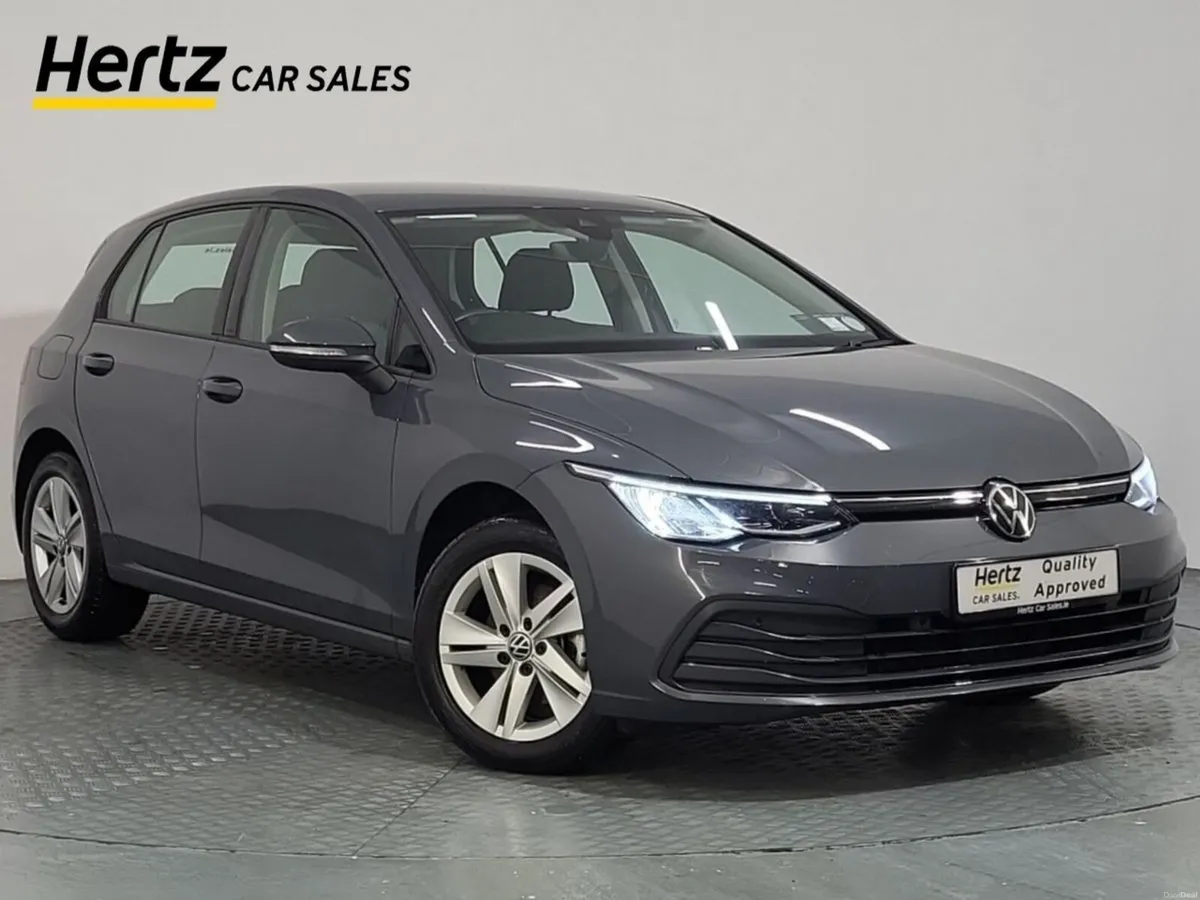 Volkswagen Golf LIFE 110HP Petrol Manual - Image 1
