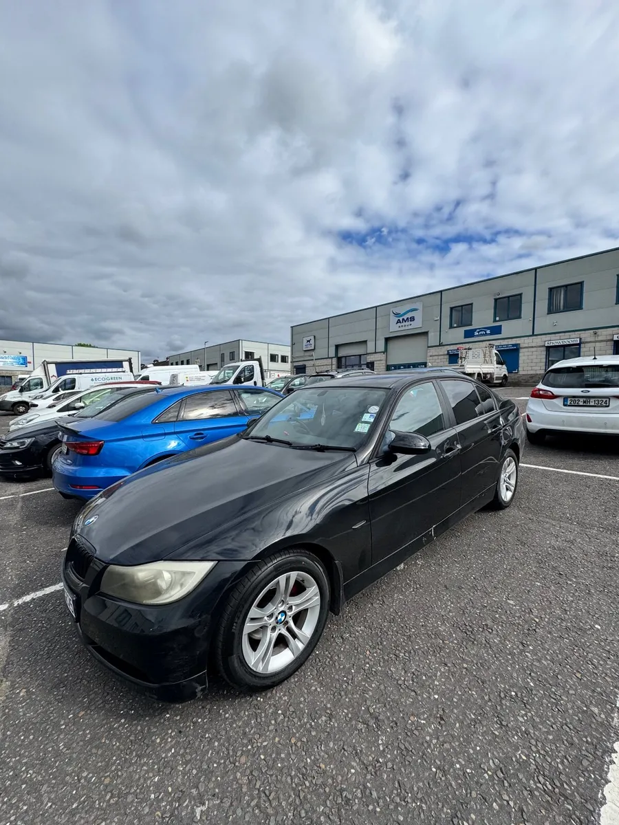 BMW 3-Series 2007 - Image 1