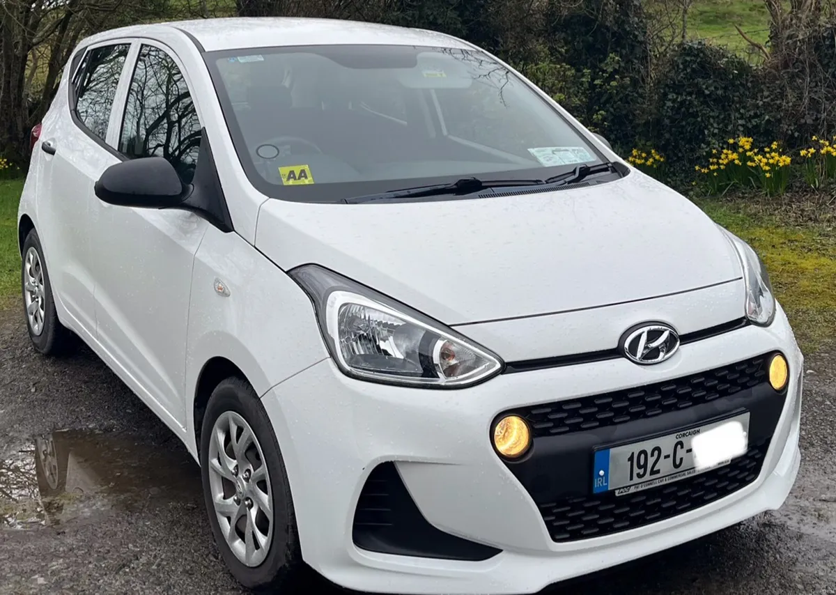 Hyundai i10 - Image 2
