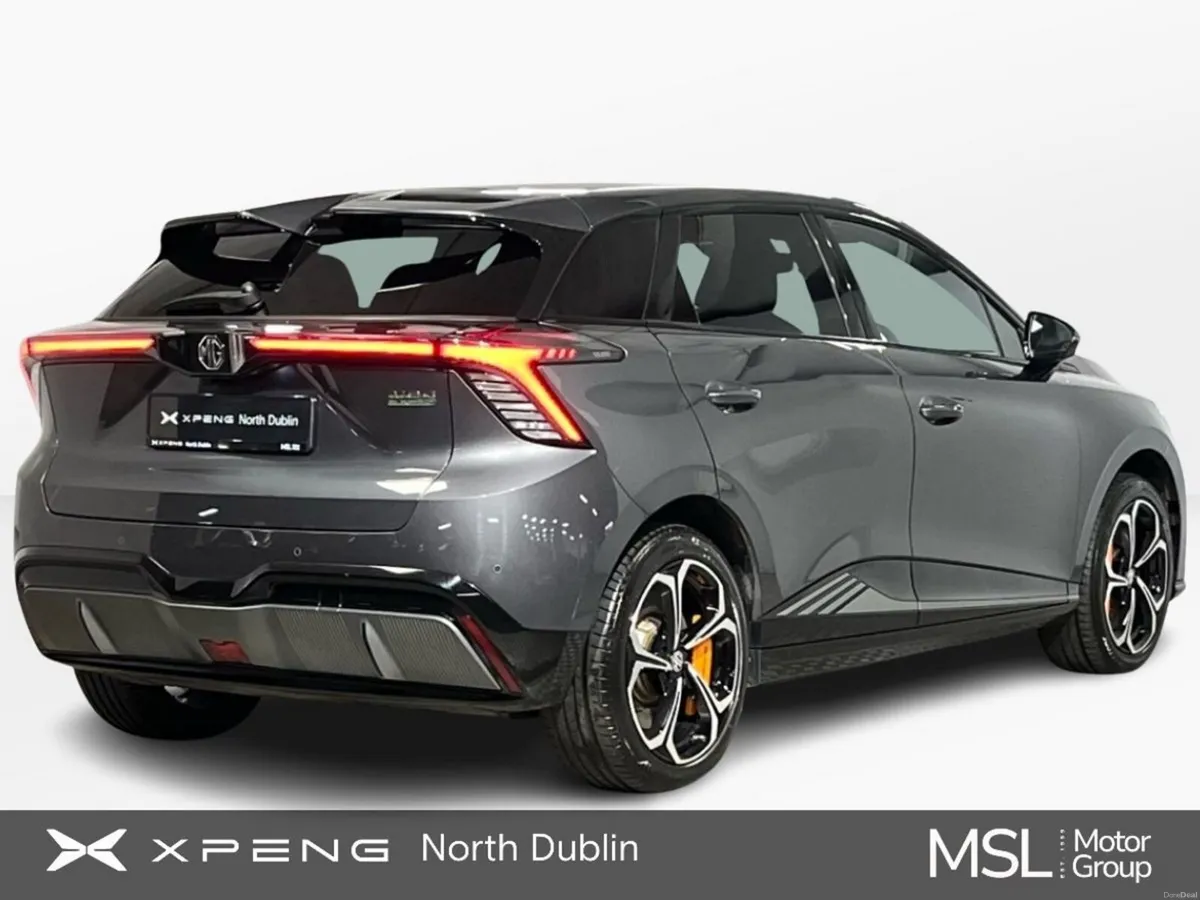 MG MG4 Xpower 64kWh 435BHP 4WD - Reversing Camera - Image 3