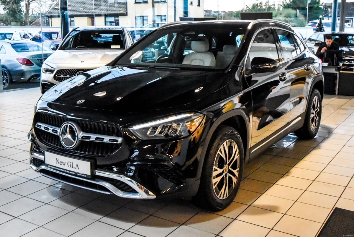 Mercedes-Benz GLA 180d Progressive Auto NEW 261 - Image 3
