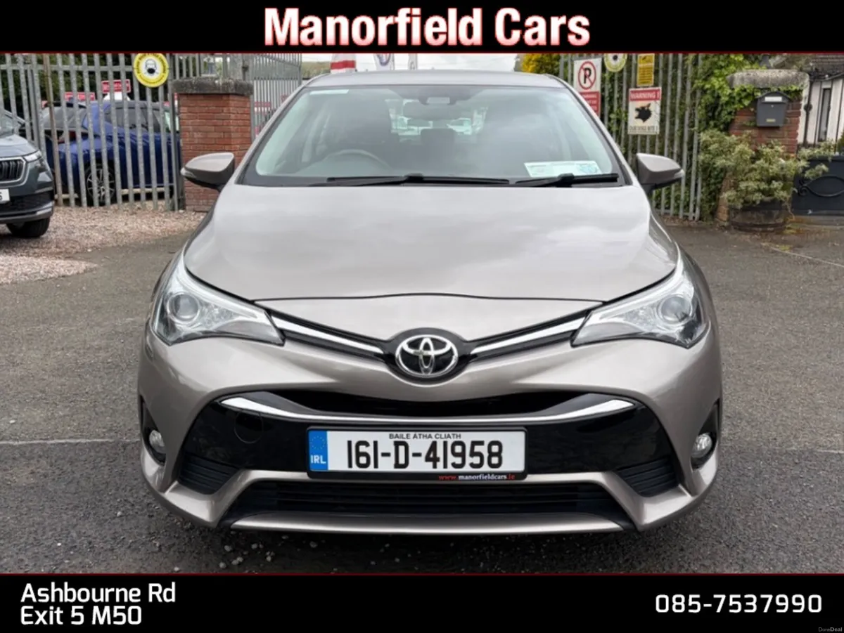 2016 161 Toyota Avensis Luna 1.6 Petrol 4dr Saloon - Image 3