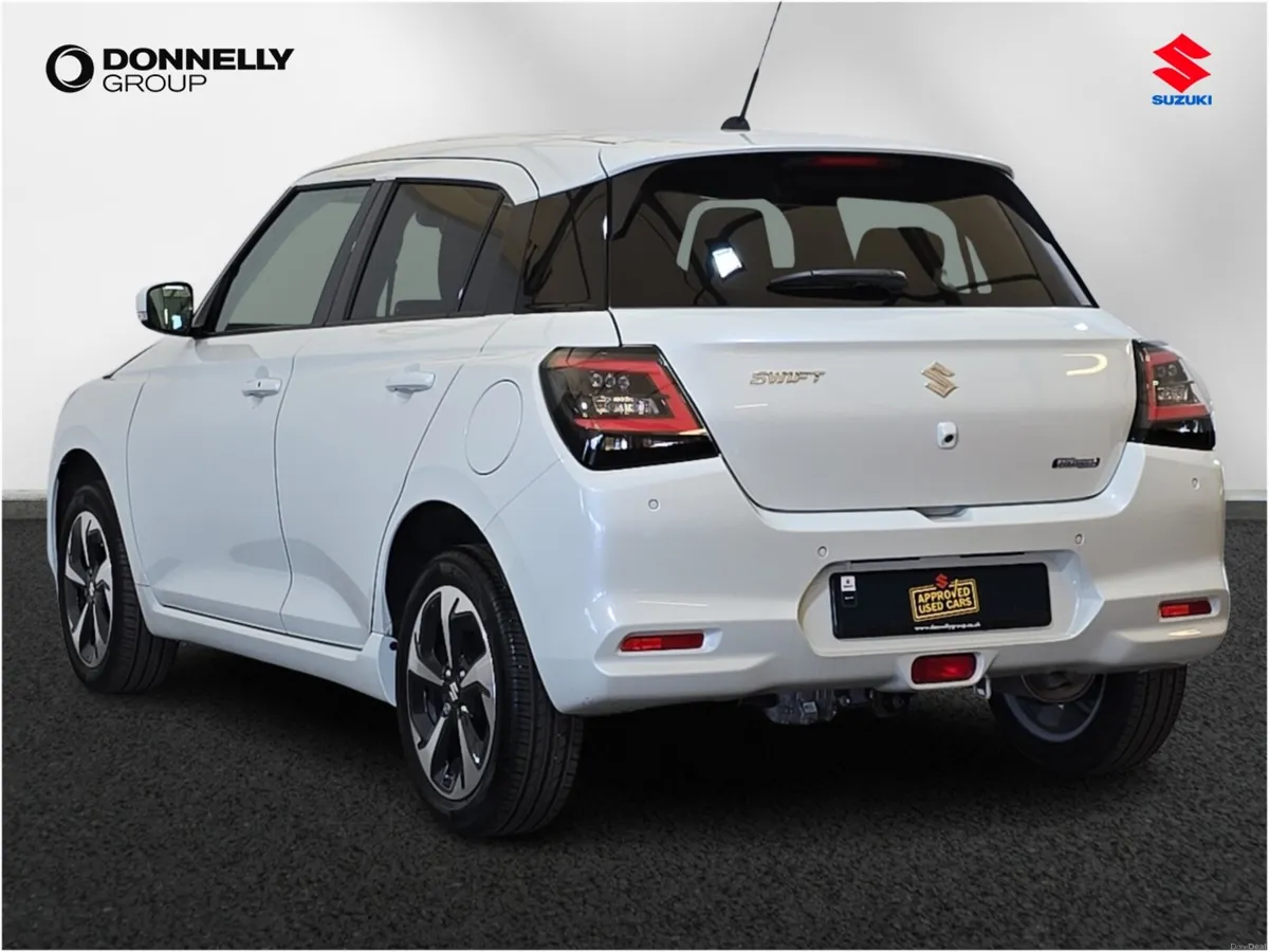 Suzuki Swift Hatchback Ultra ALLGRIP - Image 2