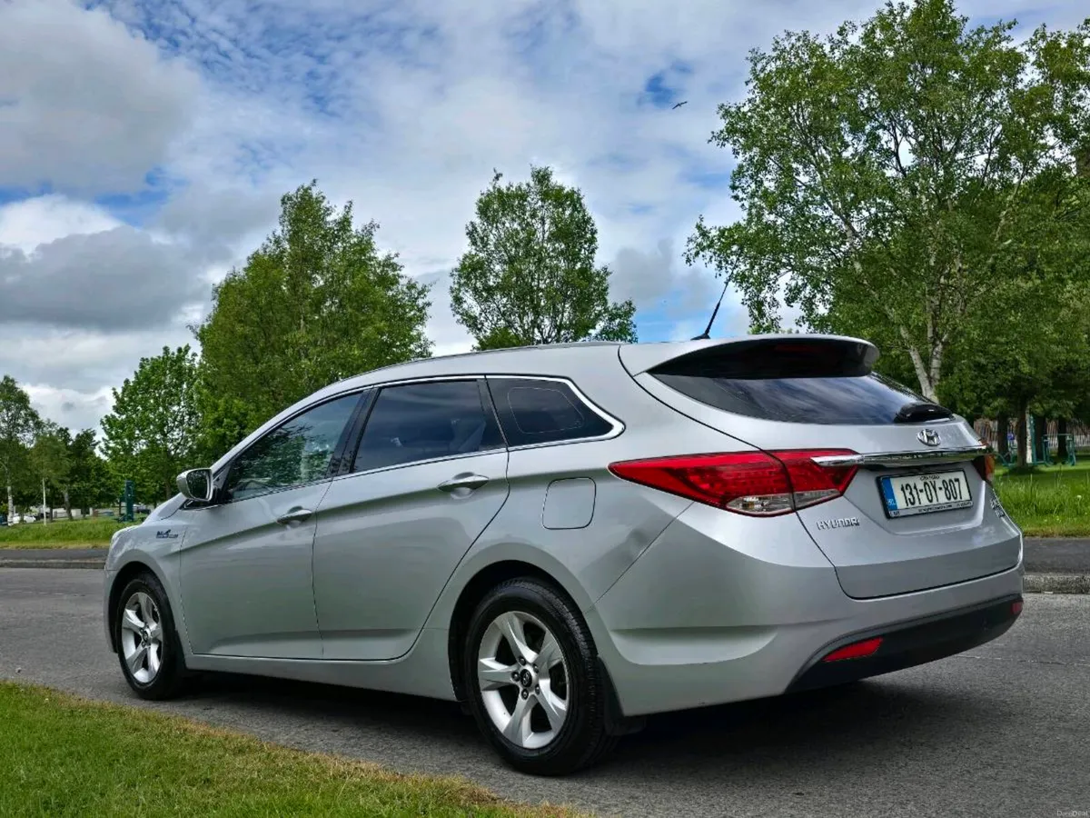 2013 hyundai i40 executive long tax & n.c.t - Image 4