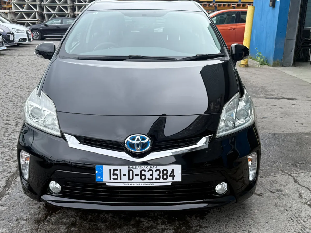 2015 Toyota Prius Hybrid Automatic - Image 2
