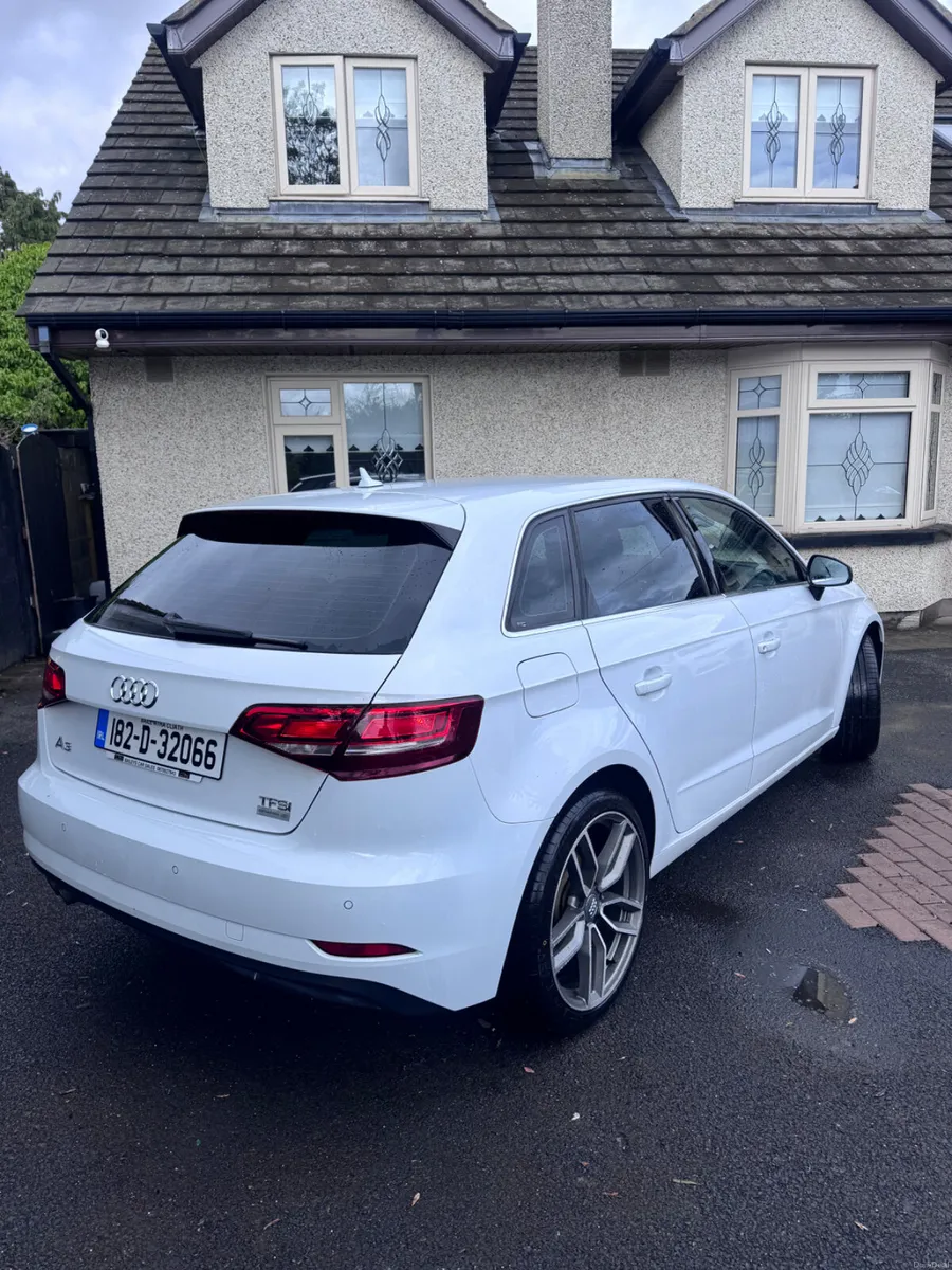 Audi A3 auto 1.4tsi 2018 - Image 6