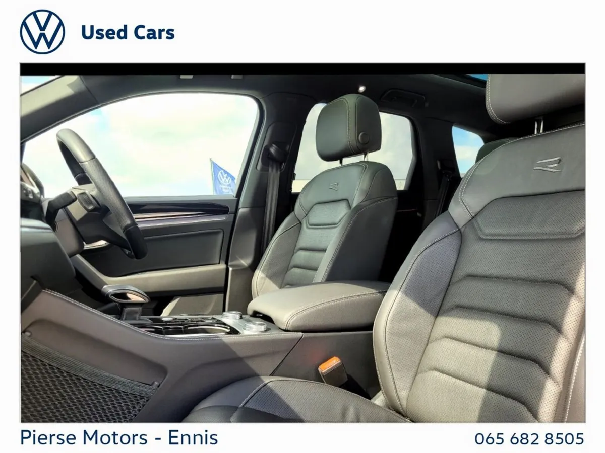 Volkswagen Touareg 3.0 TSI PHEV 462HP R - Memory S - Image 3