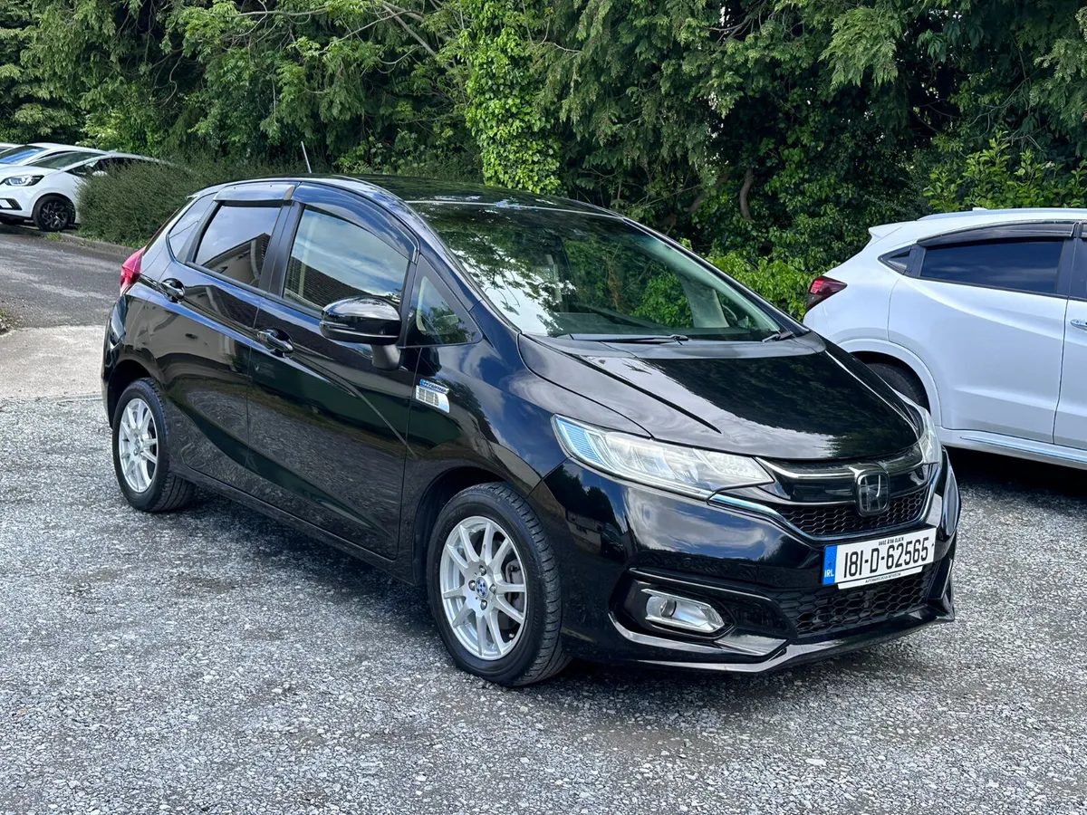 HONDA FIT 2018 TOP SPECS AUTOMATIC🔥 - Image 4
