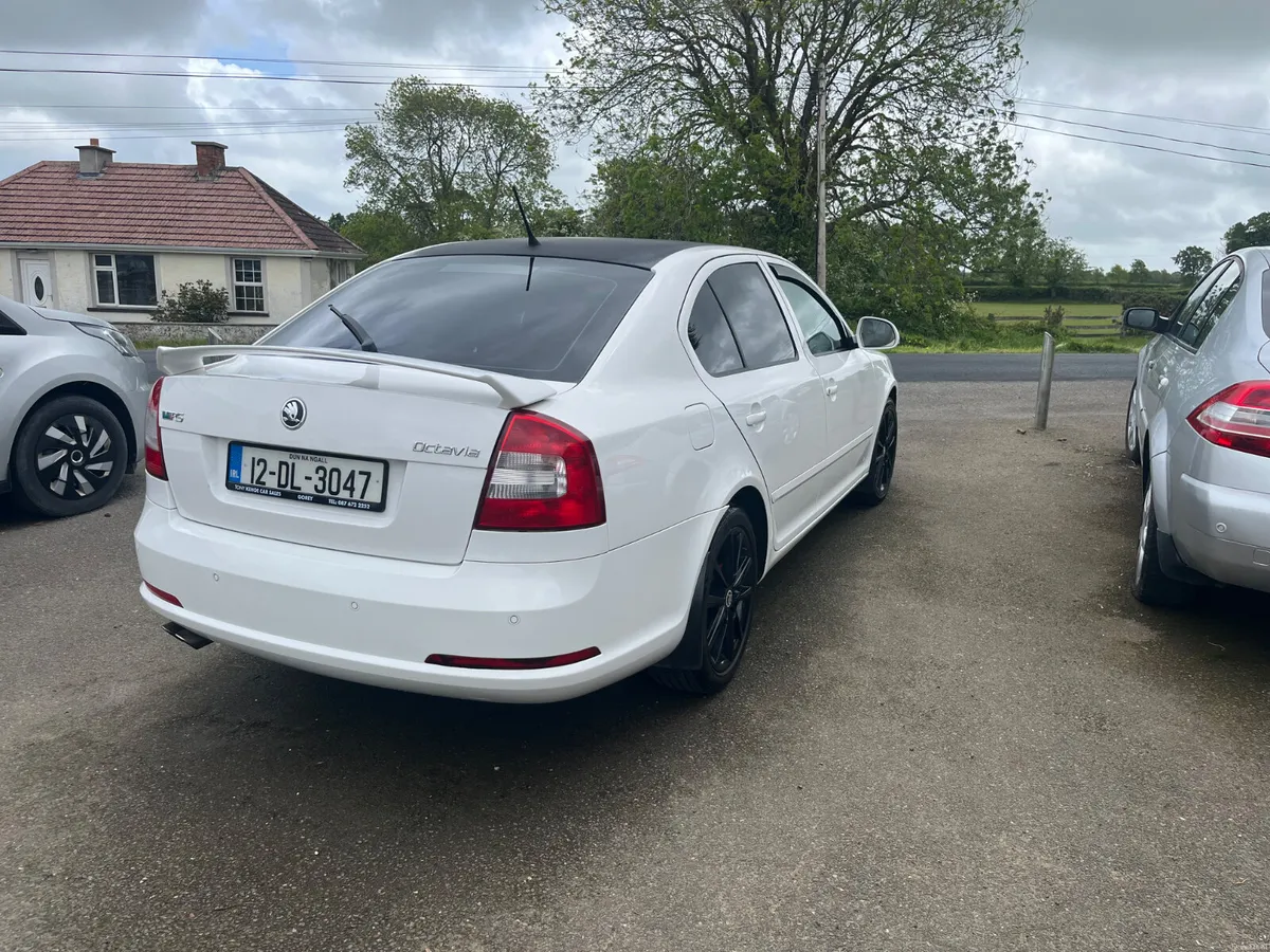 Skoda Octavia 2012 - Image 4