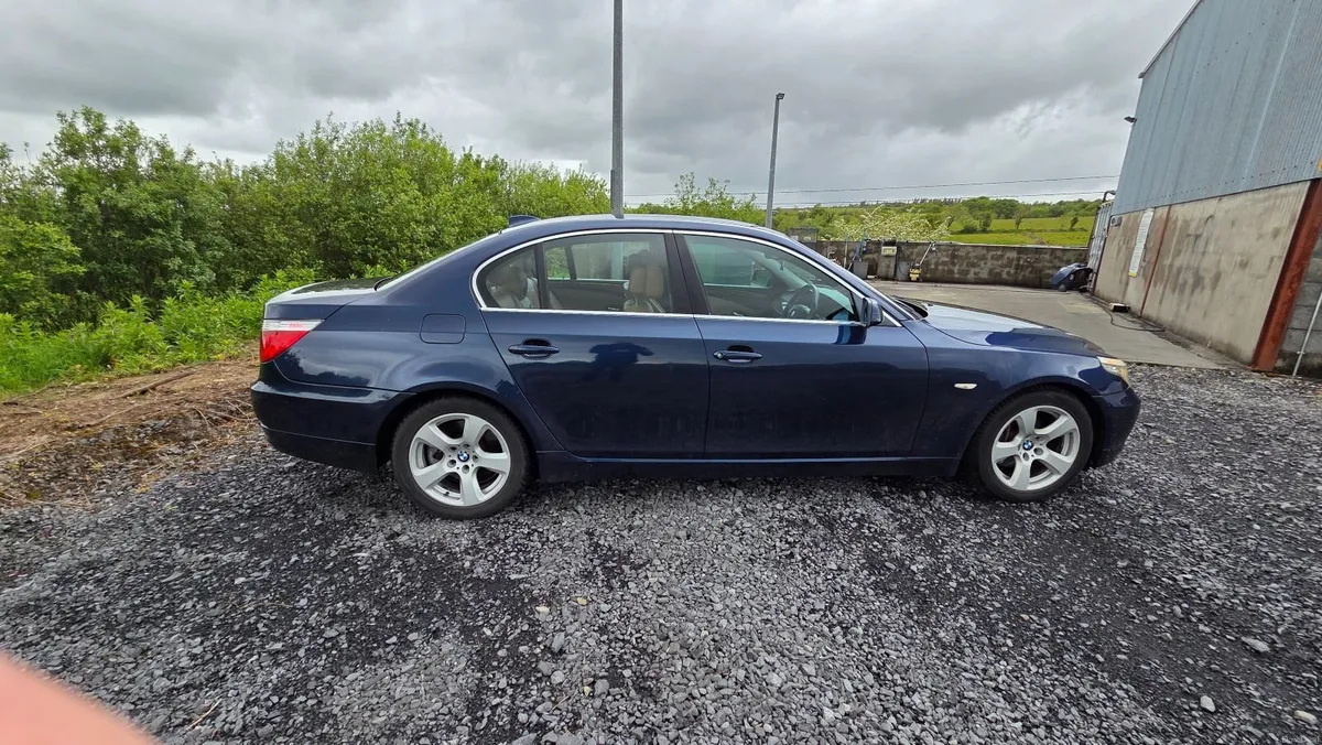 BMW 5-Series 2008 - Image 3