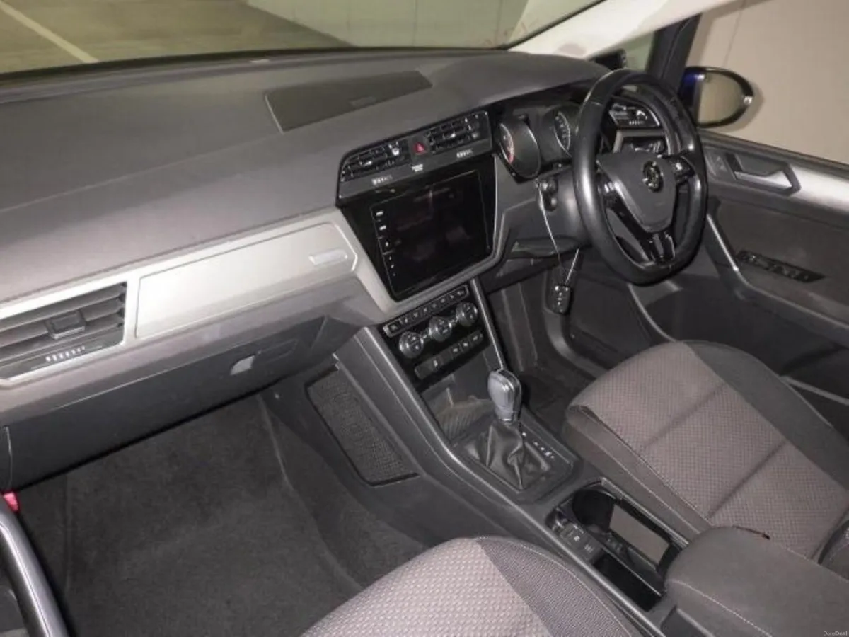 Volkswagen Touran 1.4 AUTOMATIC COMFORT LINE - FAC - Image 3
