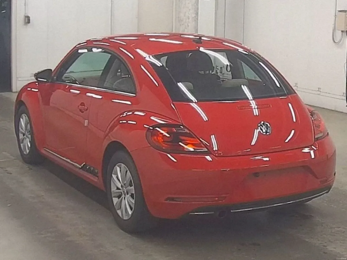Volkswagen Beetle 1.2 AUTOMATIC DESIGN EDITION - B - Image 2