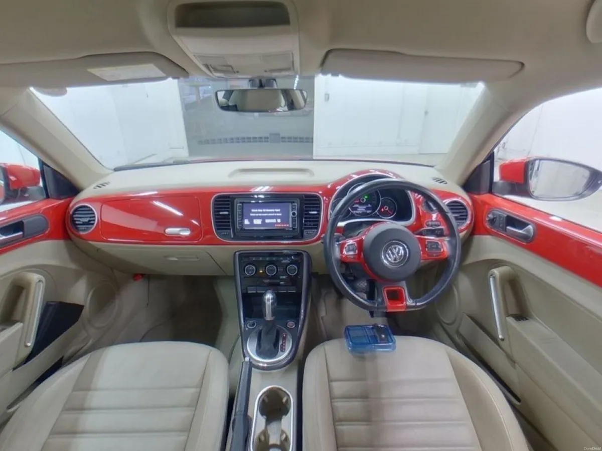 Volkswagen Beetle 1.2 AUTOMATIC DESIGN EDITION - B - Image 3