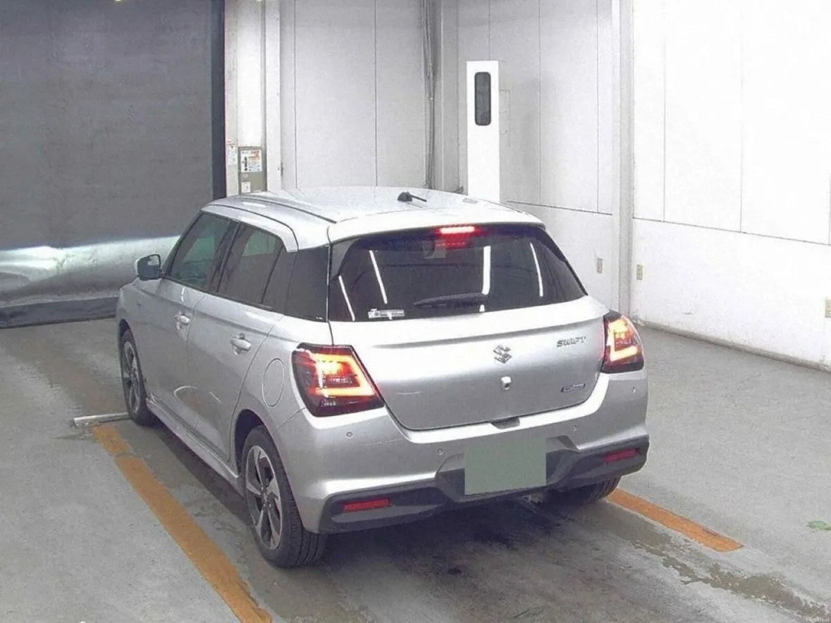 Suzuki Swift 1.2 HYBRID MZ (HIGHEST SPEC) EDITION - Image 2