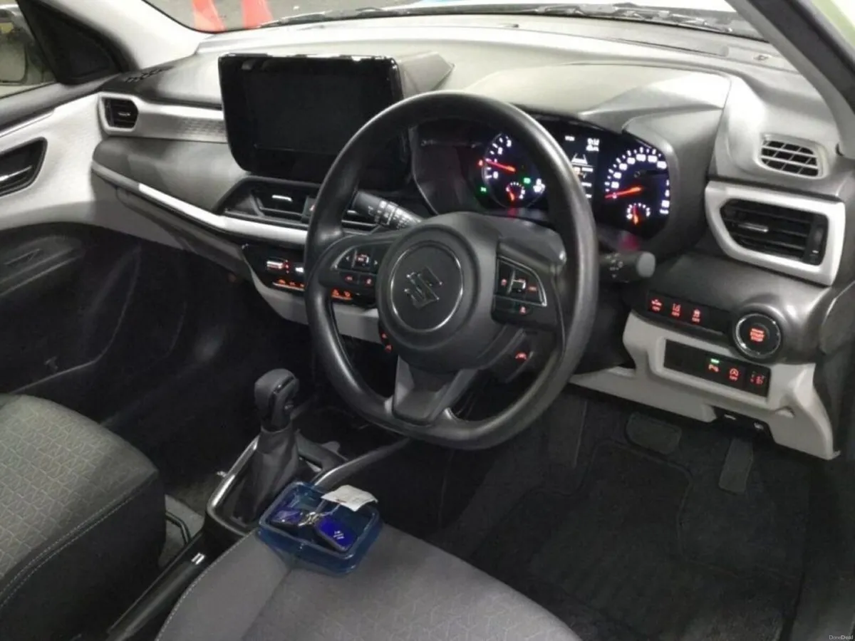 Suzuki Swift 1.2 HYBRID - NEW MODEL - CRUISE CONTR - Image 3