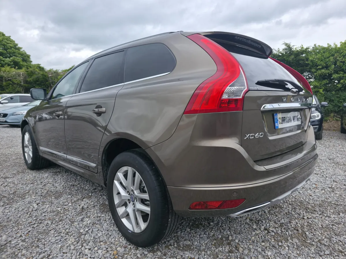 2016 Volvo XC60 D4 Classic Automatic - Image 3