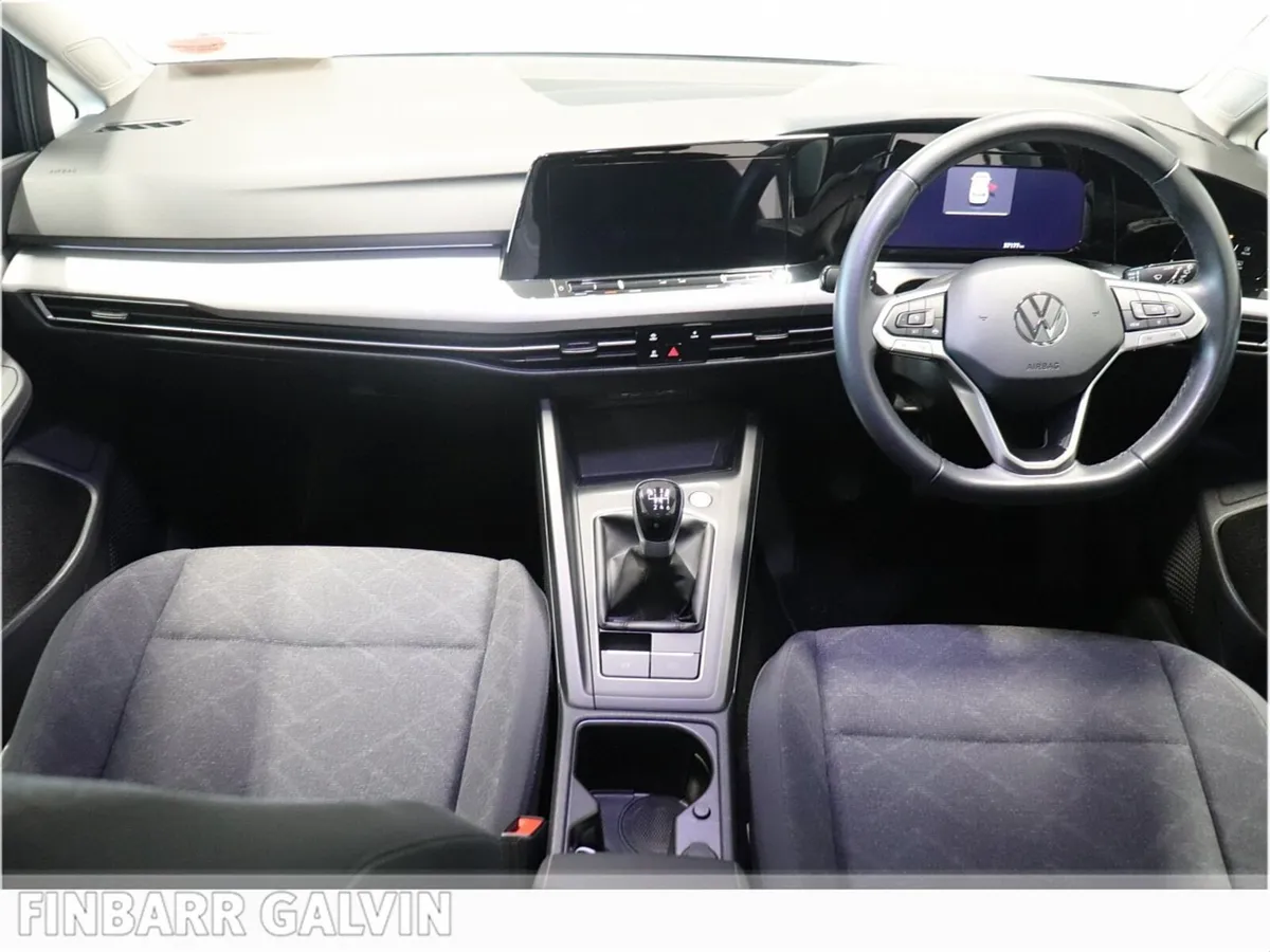 VW Golf 1.0 TSI 110HP Life - Image 4