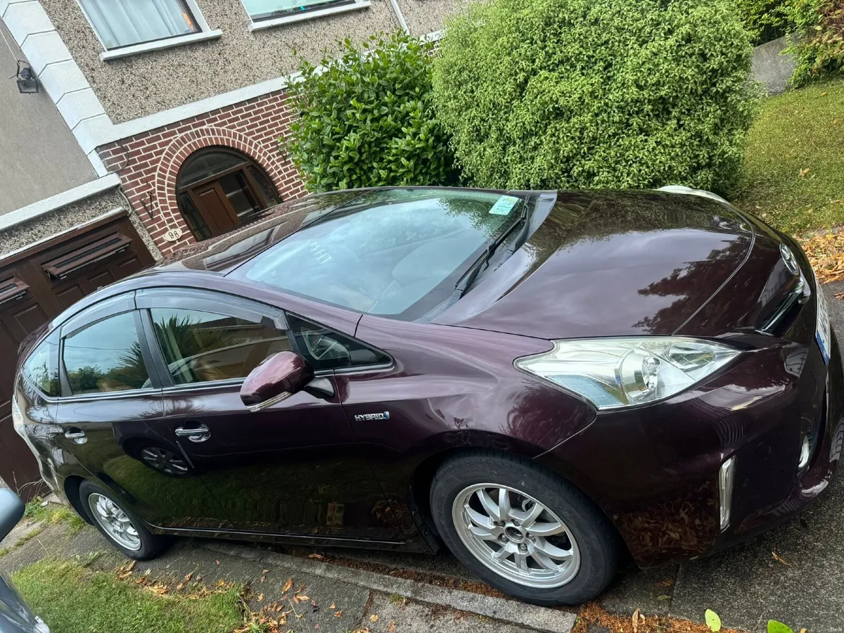 Toyota Prius Alpha 7 seater 2014 hybrid (new nct) - Image 3