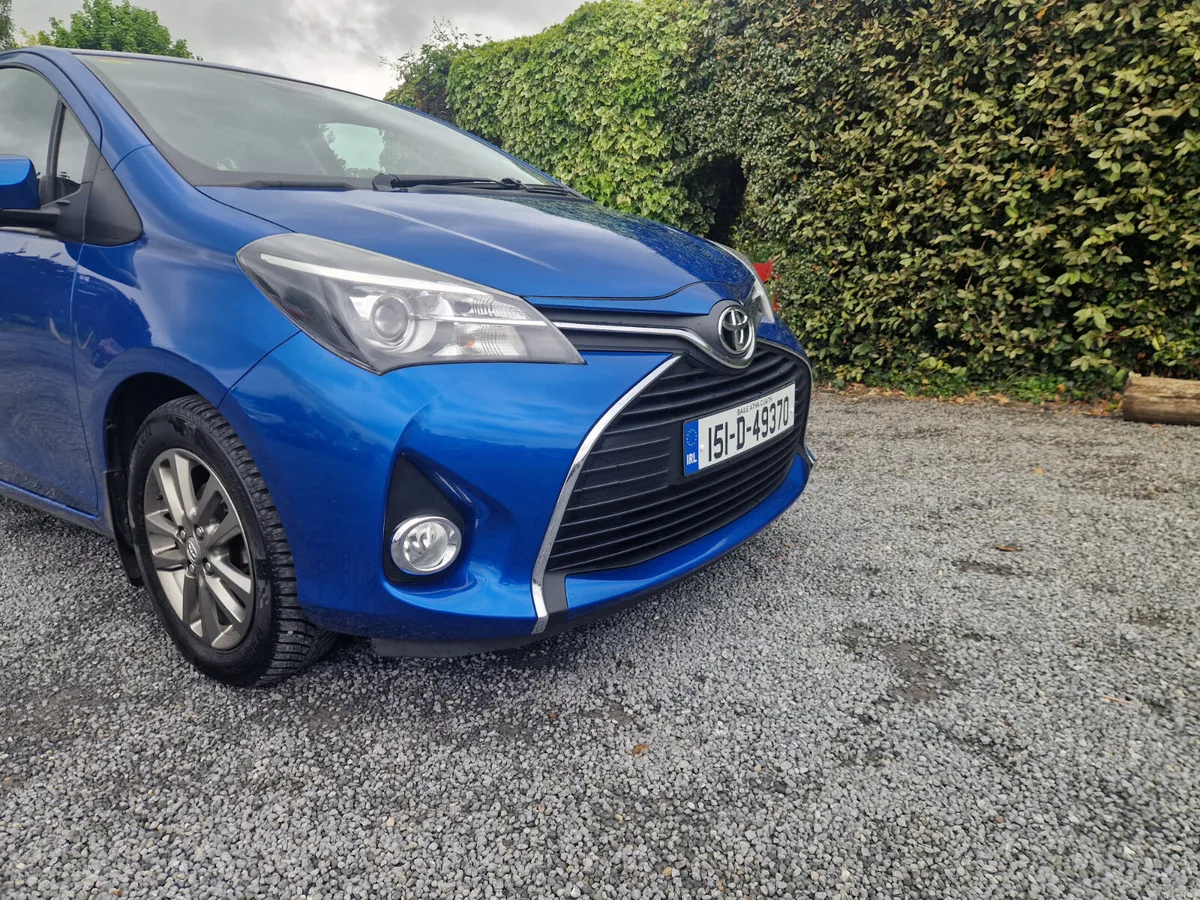 Toyota Yaris 1.3 ICON 2015 - Image 2