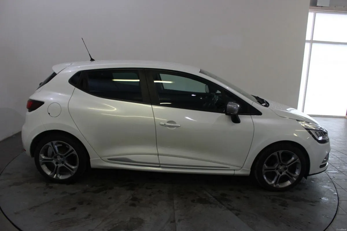 Renault Clio 0.9 TCE 90 DYNAMIQUE NAV - TENDER 25 - Image 3