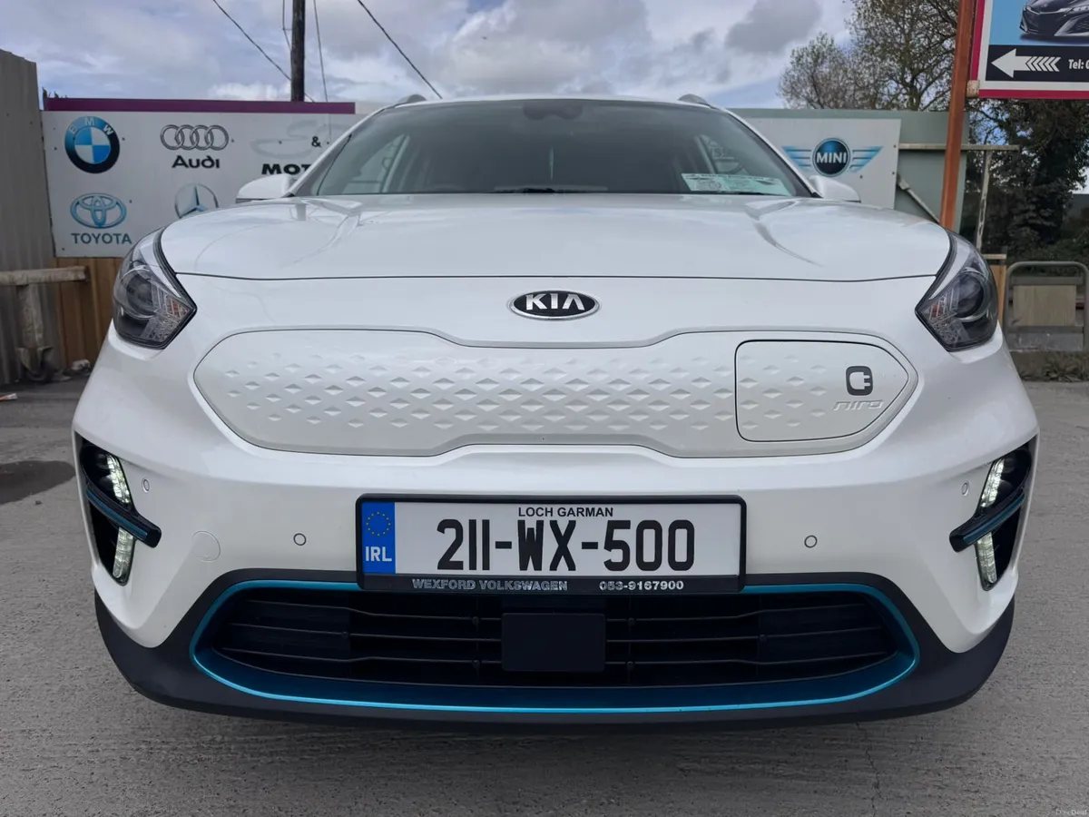211 Kia e-Niro 64kWh Long Range Premium - Image 3