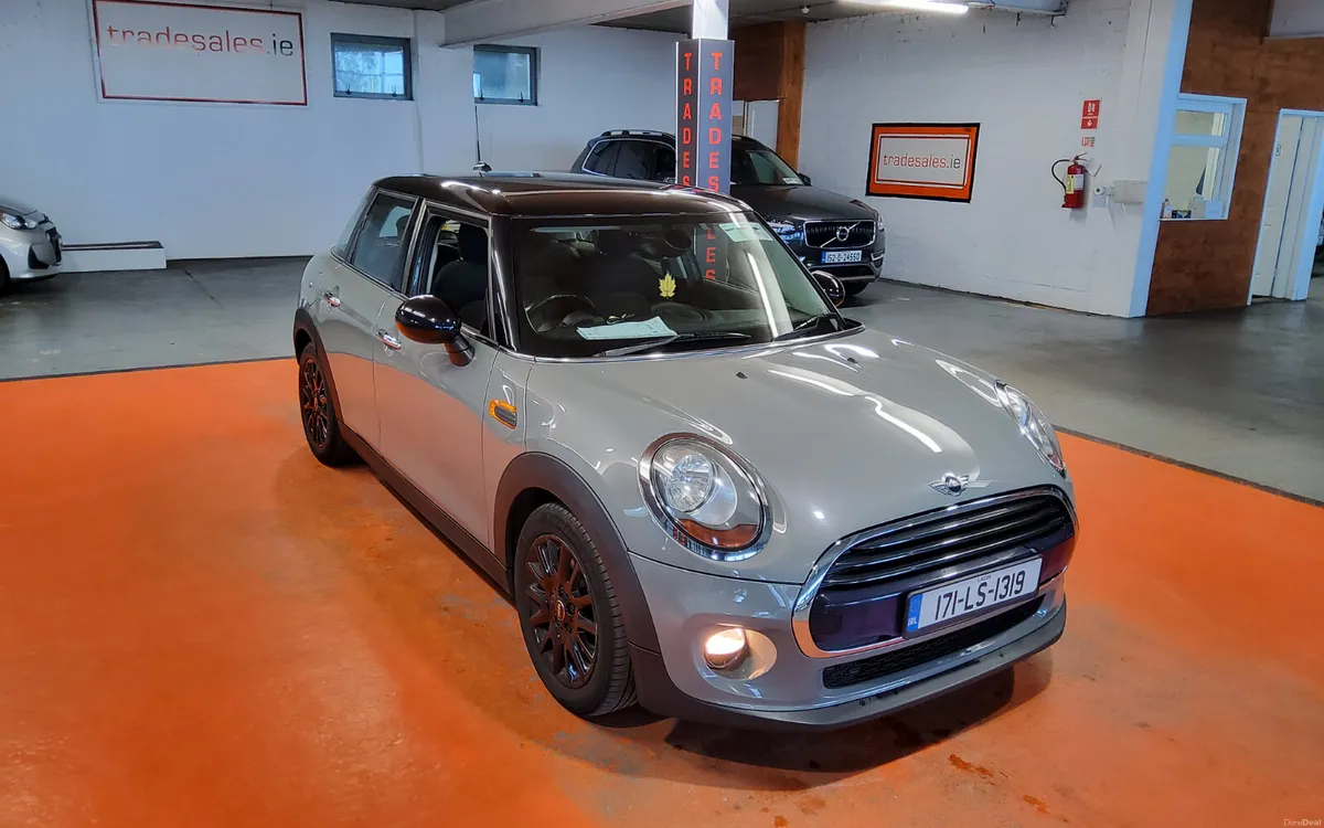 Mini Cooper 2017 - Image 1