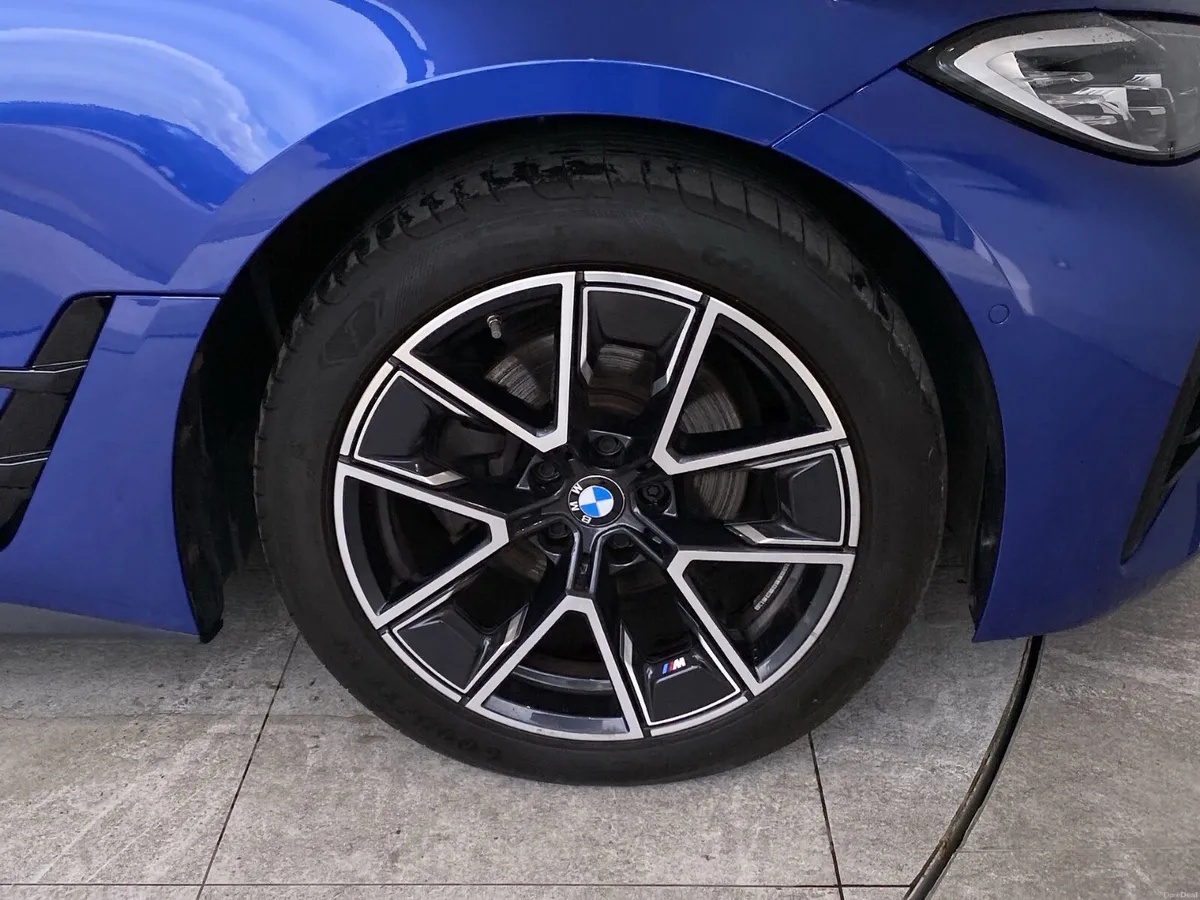 BMW 4-Series 2023 - Image 5