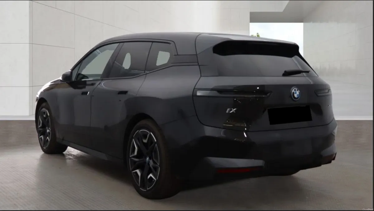 2023 BMW IX XDRIVE50 M SPORT / 232 REG / HIGH SPEC - Image 3