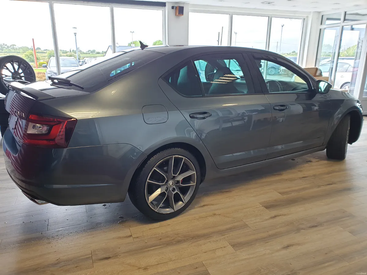Skoda Octavia 2.0TDI VRS 184BHP - Image 3