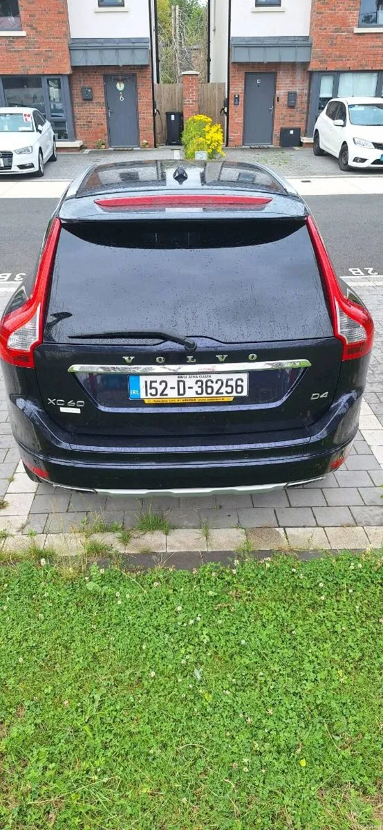 VOLVO XC60 LDA-DD4204TXC 5DR AUTO - Image 1