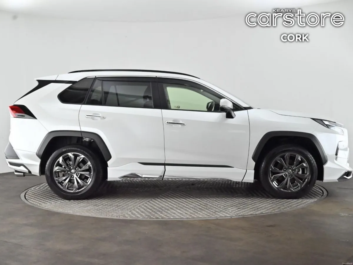 Toyota RAV4 2.5 Hybrid Auto - Image 2