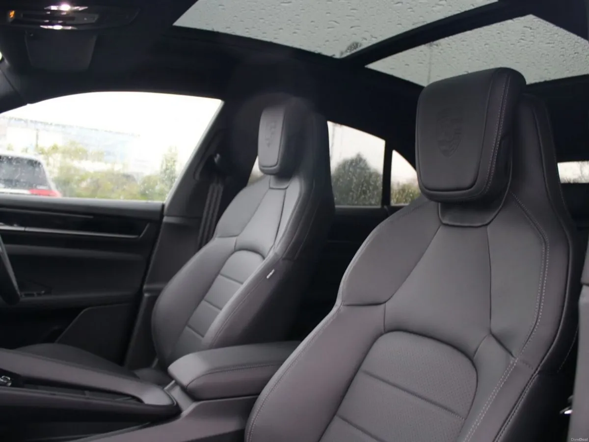 Porsche Macan Electric - Image 5