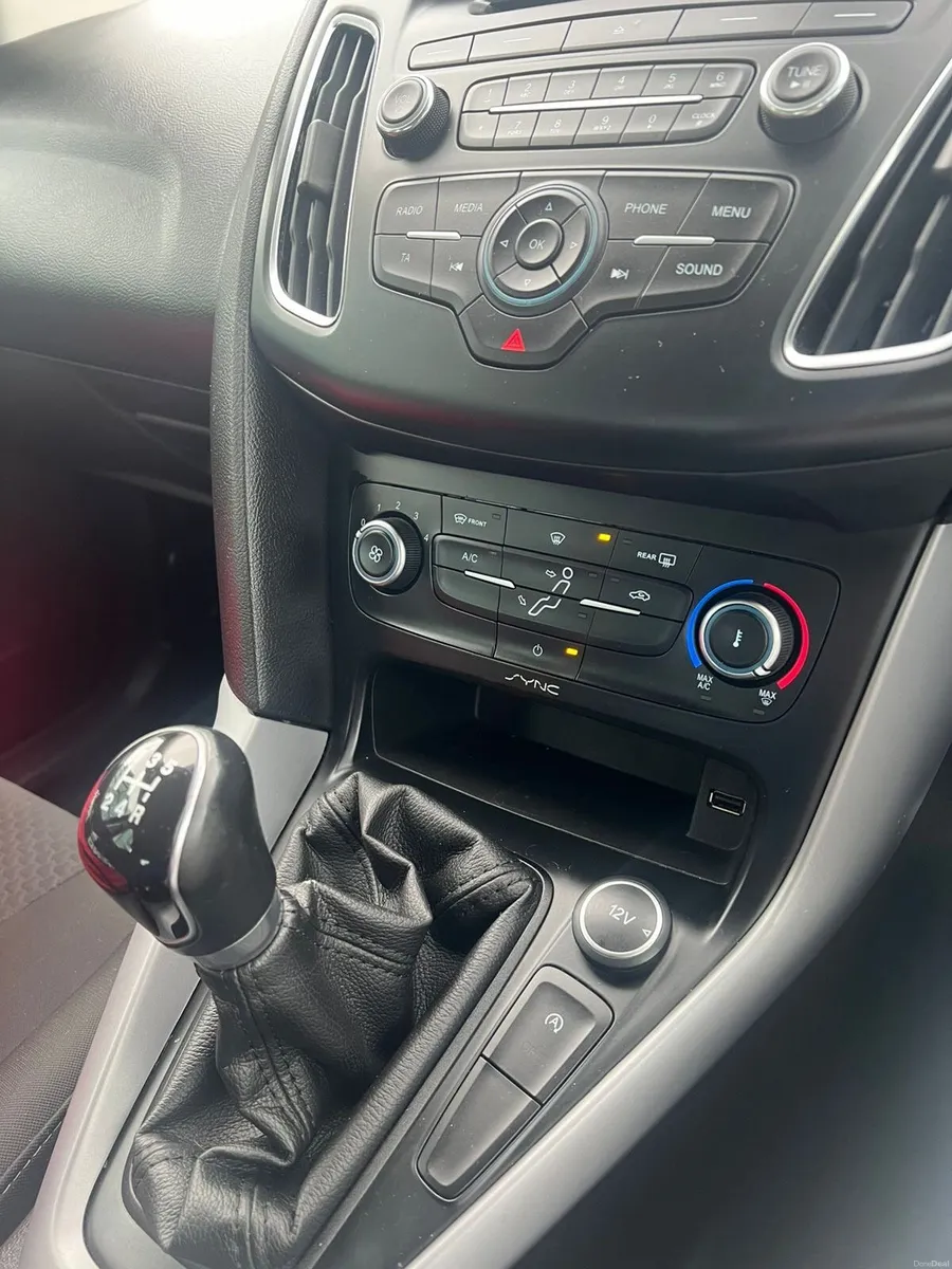 Ford Focus 2015 - Image 6