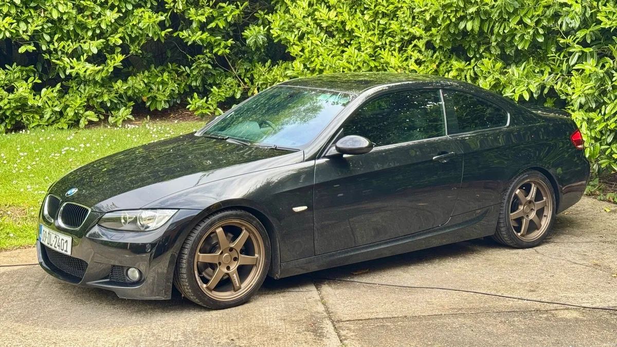 BMW 320D M-Sport - Image 1
