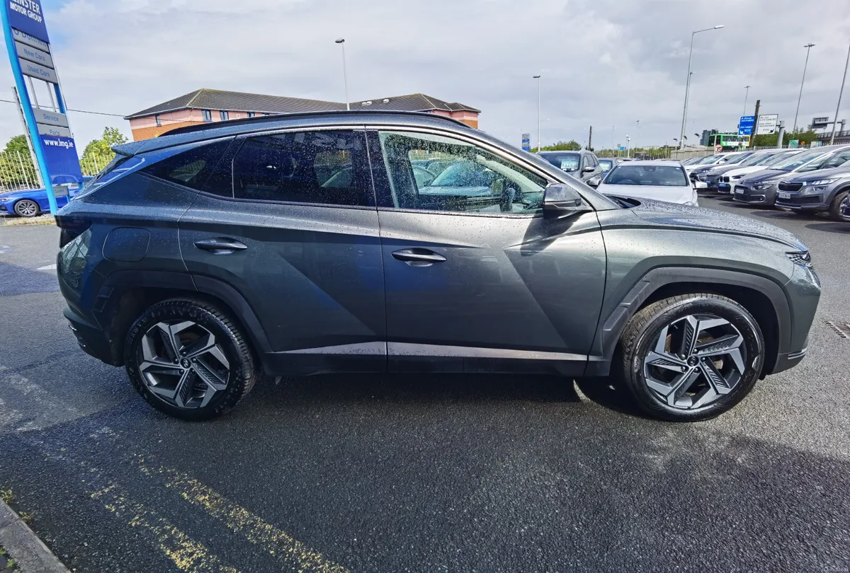 HYUNDAI TUCSON 1.6 PREMIUM AUTOMATIC PHEV - Image 4