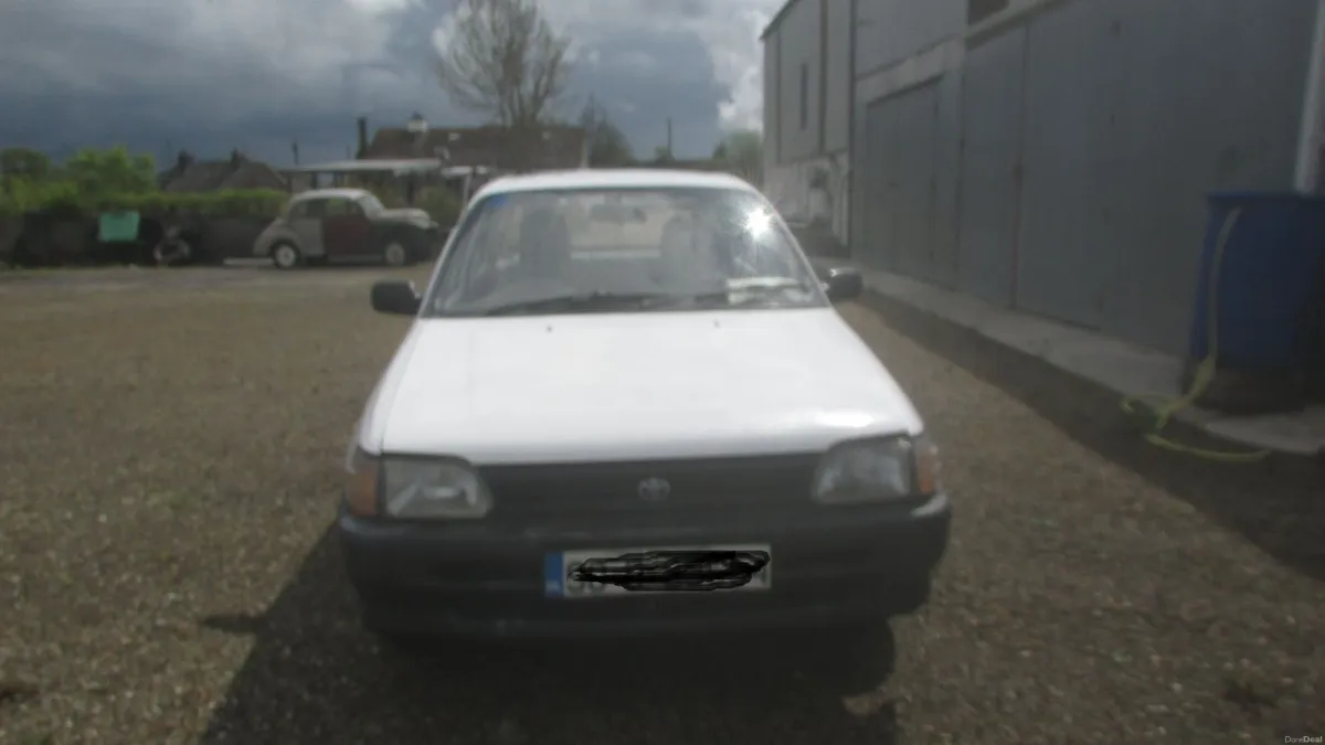 Toyota Starlet 1990 - Image 4