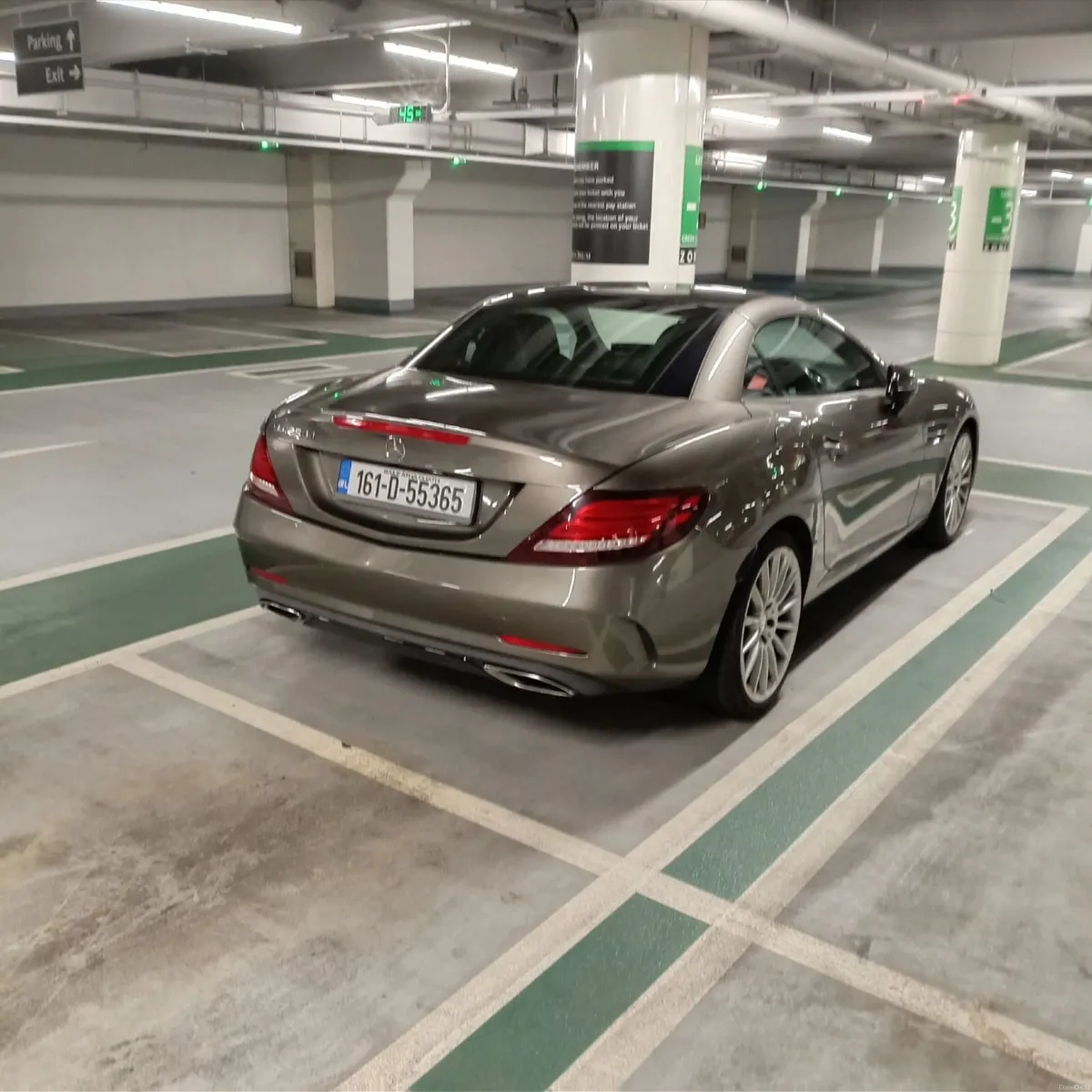 Mercedes-Benz SLC 2016 - Image 2