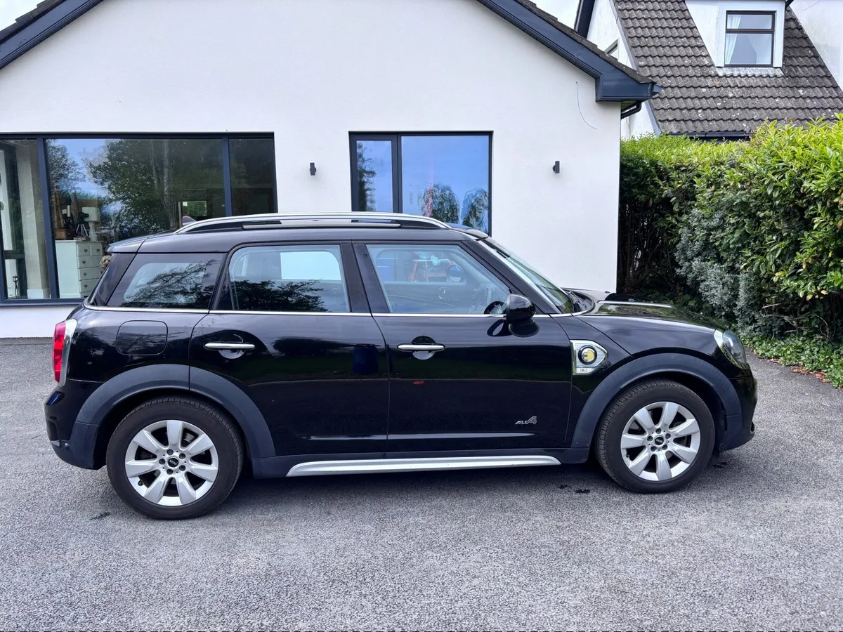 Mini Countryman 2018 PlugIn-Hybrid SE All4 - Image 1